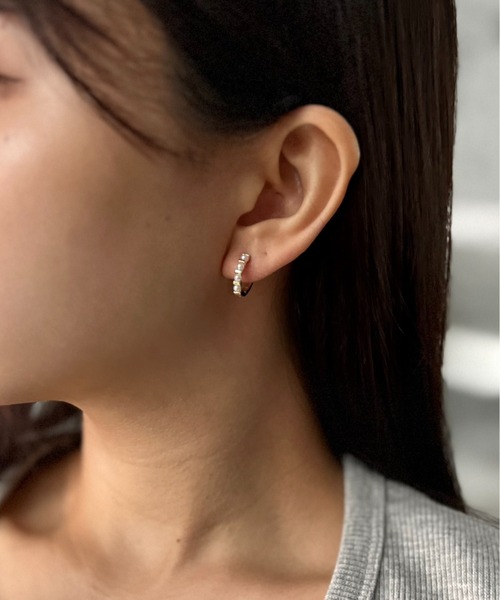 Burner(バーナー)の「【CHI SELECT】フープ ピアス ミニパール シンプル chi-pierce-00507 U【GBT】(ピアス(両耳用)・レディース・ゴールド/シルバー・FREE)」の7枚目の写真