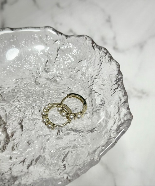 Burner(バーナー)の「【CHI SELECT】フープ ピアス ミニパール シンプル chi-pierce-00507 U【GBT】(ピアス(両耳用)・レディース・ゴールド/シルバー・FREE)」の5枚目の写真
