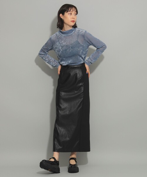 Ray BEAMS(レイビームス)の「Ray BEAMS / ベロア チュール ハイネック トップス(Tシャツ/カットソー・レディース・ホワイト系その他6/ブラック/ライトブルー・ONE SIZE)」の11枚目の写真