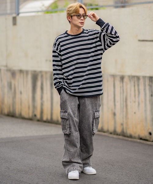 SIDEWAY STANCE（サイドウェイスタンス）の「【SIDEWAY STANCE】デニム ケミカル ワイド カーゴパンツ（デニムパンツ・メンズ・ブラック/ネイビー・SMALL/MEDIUM/LARGE）」の4枚目の写真