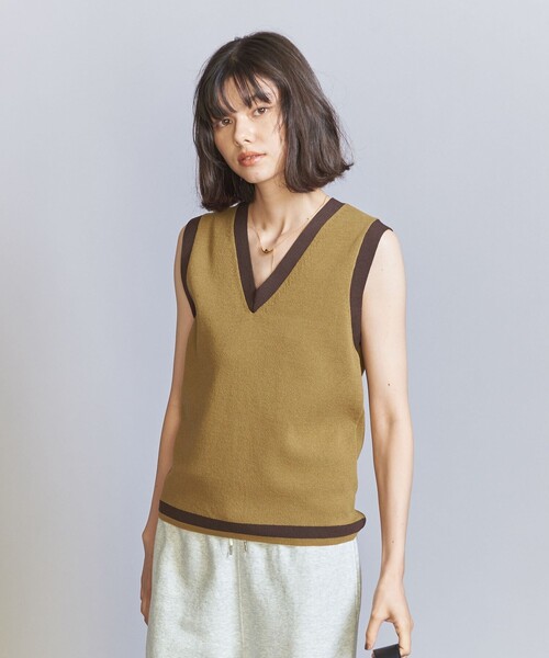 BEAUTY&YOUTH UNITED ARROWS（ビューティーアンドユースユナイテッドアローズ）の「ライン ニットベスト（ベスト・レディース・オリーブ/ダークブラウン・FREE）」の3枚目の写真
