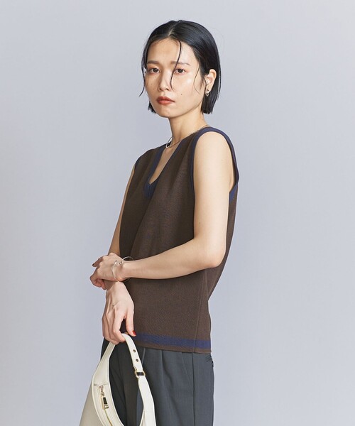 BEAUTY&YOUTH UNITED ARROWS（ビューティーアンドユースユナイテッドアローズ）の「ライン ニットベスト（ベスト・レディース・オリーブ/ダークブラウン・FREE）」の5枚目の写真
