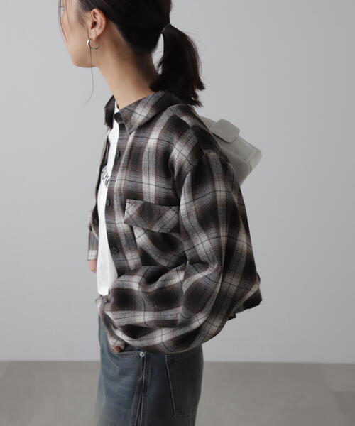 FREE'S MART（フリーズマート）の「◆ビッグポケットショート丈シャツ（シャツ/ブラウス・レディース・ブラウン系その他/ブルー/ワンウォッシュ/ホワイト・FREE）」の21枚目の写真