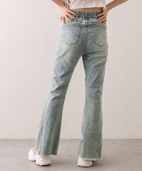 OLIVE des OLIVE（オリーブデオリーブ）の「美脚フレアストレッチデニムパンツ（その他パンツ・レディース・サックスブルー/ネイビー・MEDIUM/SMALL）」の9枚目の写真