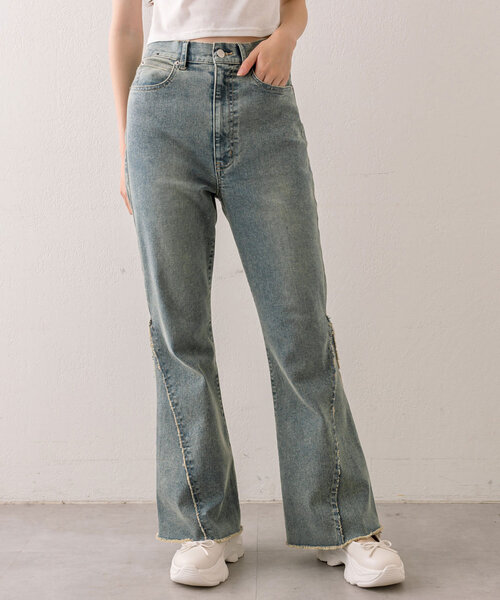 OLIVE des OLIVE（オリーブデオリーブ）の「美脚フレアストレッチデニムパンツ（その他パンツ・レディース・サックスブルー/ネイビー・MEDIUM/SMALL）」の8枚目の写真