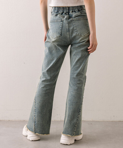 OLIVE des OLIVE（オリーブデオリーブ）の「美脚フレアストレッチデニムパンツ（その他パンツ・レディース・サックスブルー/ネイビー・MEDIUM/SMALL）」の6枚目の写真