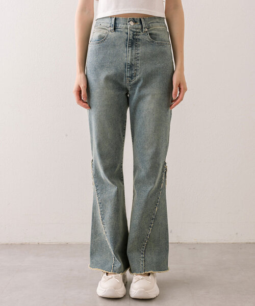 OLIVE des OLIVE（オリーブデオリーブ）の「美脚フレアストレッチデニムパンツ（その他パンツ・レディース・サックスブルー/ネイビー・MEDIUM/SMALL）」の19枚目の写真