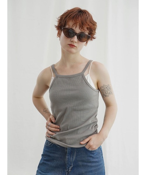 :ETHROF(イーサオブ)の「BICLOLOR LAYERED CAMISOLE(キャミソール・レディース・オフホワイト/ベージュ/ブラック・FREE)」の3枚目の写真