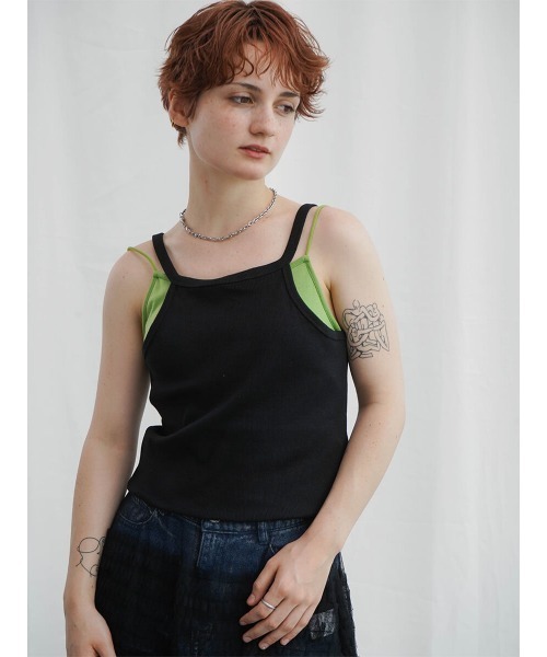 :ETHROF(イーサオブ)の「BICLOLOR LAYERED CAMISOLE(キャミソール・レディース・オフホワイト/ベージュ/ブラック・FREE)」の2枚目の写真