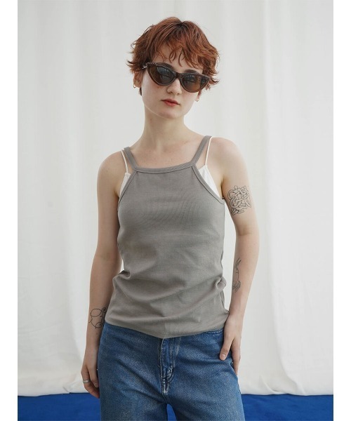 :ETHROF(イーサオブ)の「BICLOLOR LAYERED CAMISOLE(キャミソール・レディース・オフホワイト/ベージュ/ブラック・FREE)」の4枚目の写真