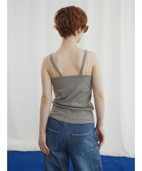 :ETHROF(イーサオブ)の「BICLOLOR LAYERED CAMISOLE(キャミソール・レディース・オフホワイト/ベージュ/ブラック・FREE)」の5枚目の写真