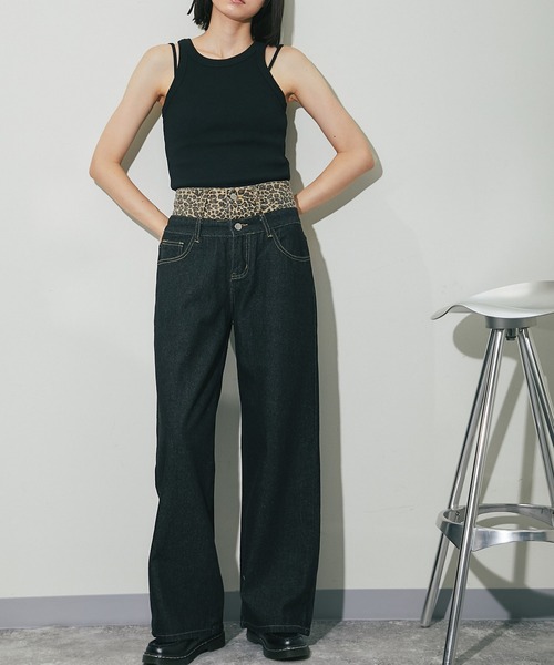 ANOTHER S（アナザーエス）の「ヒョウ柄ウエスト切り替えデニムパンツ（デニムパンツ・レディース・ブラック・S/M/L）」の2枚目の写真