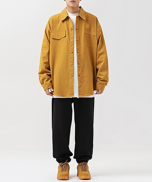 TOBEE(トゥビー)の「【TOBEE】オーバーサイズ レギュラーカラーシャツ/シャツジャケット(シャツ/ブラウス・メンズ・キャメル/オフホワイト/ブラック・SMALL/MEDIUM)」の5枚目の写真