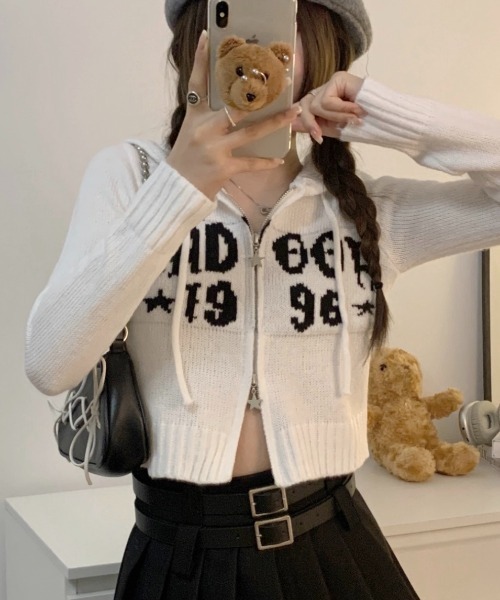 セール】フロントロゴニットパーカー（パーカー）｜LADY LIKE