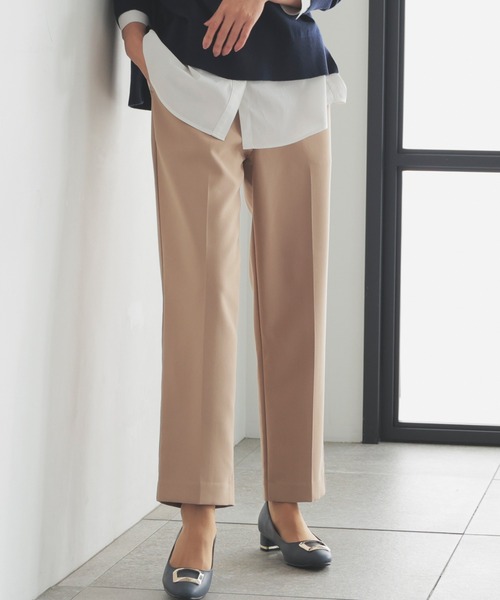 GLACIER lusso(グラシアルッソ)の「【抗菌防臭】テーパードパンツ(スラックス・レディース・チャコール/ネイビー/ベージュ/ブラック・S/M/L/LL)」の3枚目の写真