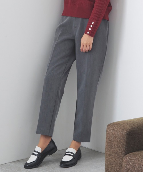 GLACIER lusso(グラシアルッソ)の「【抗菌防臭】テーパードパンツ(スラックス・レディース・チャコール/ネイビー/ベージュ/ブラック・S/M/L/LL)」の2枚目の写真