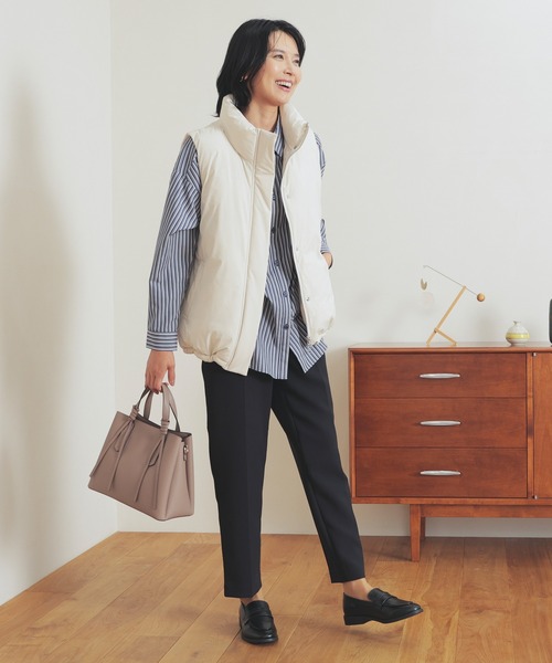 GLACIER lusso(グラシアルッソ)の「【抗菌防臭】テーパードパンツ(スラックス・レディース・チャコール/ネイビー/ベージュ/ブラック・S/M/L/LL)」の8枚目の写真