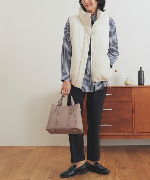 GLACIER lusso(グラシアルッソ)の「【抗菌防臭】テーパードパンツ(スラックス・レディース・チャコール/ネイビー/ベージュ/ブラック・S/M/L/LL)」の9枚目の写真