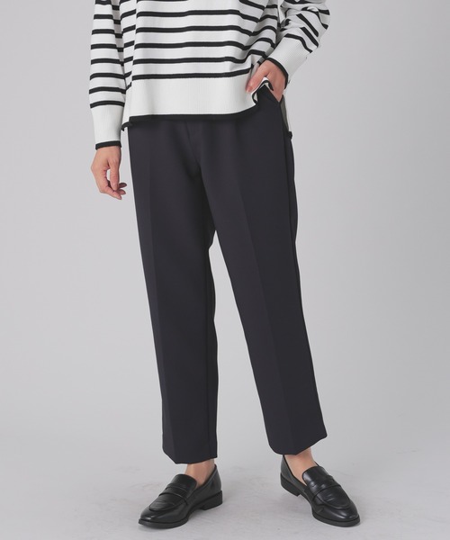 GLACIER lusso(グラシアルッソ)の「【抗菌防臭】テーパードパンツ(スラックス・レディース・チャコール/ネイビー/ベージュ/ブラック・S/M/L/LL)」の12枚目の写真