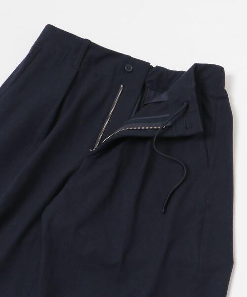 URBAN RESEARCH（アーバンリサーチ）の「WONDER SHAPEタックイージーPANTS（その他パンツ・メンズ・ブラック/ライトグレー/ネイビー・SMALL/MEDIUM/LARGE）」の14枚目の写真