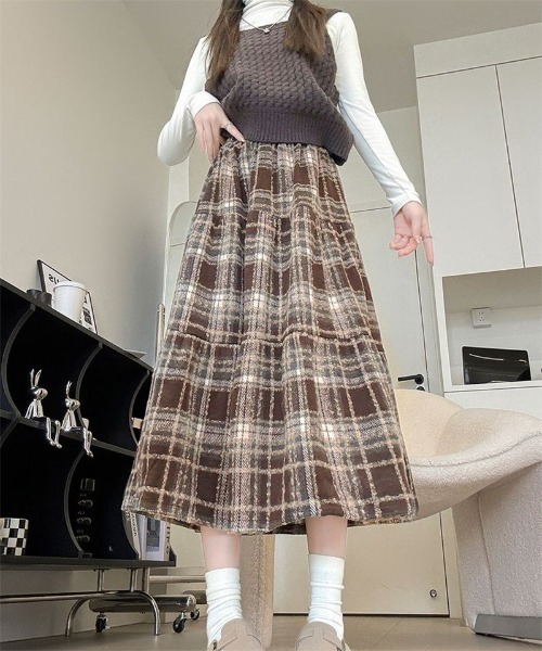 Ritzy(リッツィー)の「Aライン チェックスカート(スカート・レディース・ネイビー/レッド/ブラウン/ブルー・M/L/XL)」の7枚目の写真