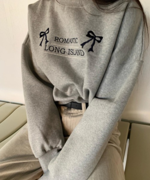 Teem Store(チームストア)の「リボンロゴ刺繍 裏毛スウェットプルオーバー(スウェット・レディース・ホワイト/ブラック/グレー・F)」の3枚目の写真