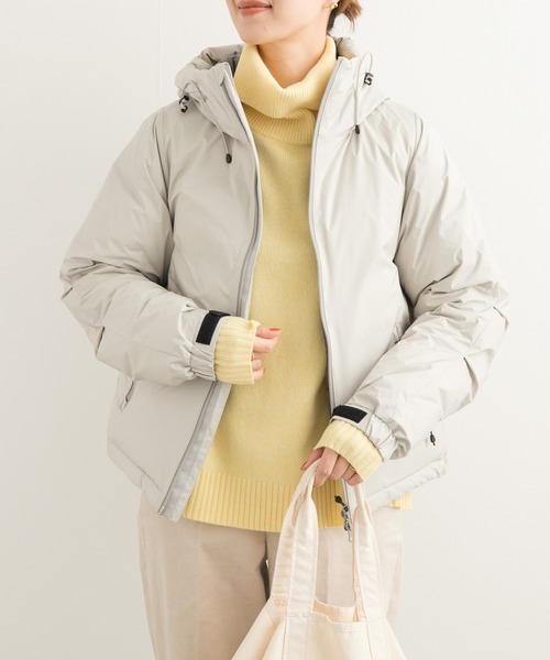 NANGA（ナンガ）の「『別注』NANGA×DOORS　AURORA TEX DOWN PARKA（ダウンジャケット/コート・レディース・アイボリー/チャコールグレー・MEDIUM）」の10枚目の写真