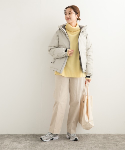 NANGA（ナンガ）の「『別注』NANGA×DOORS　AURORA TEX DOWN PARKA（ダウンジャケット/コート・レディース・アイボリー/チャコールグレー・MEDIUM）」の15枚目の写真