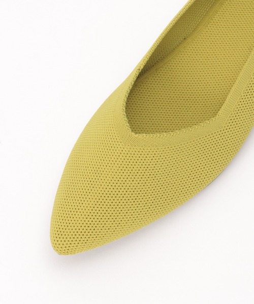 ikka（イッカ）の「【洗える】ニットペタンコパンプス（パンプス・レディース・ライトグレー/ブラック/イエロー・M/L）」の8枚目の写真