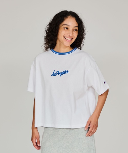Champion（チャンピオン）の「【Champion/チャンピオン】レディース ショートスリーブTシャツ（ワンピース・レディース・ブラック系その他/ブルー系その他2/ブルー系その他3/イエロー系その他3/ネイビー/ホワイト・MEDIUM/LARGE）」の2枚目の写真