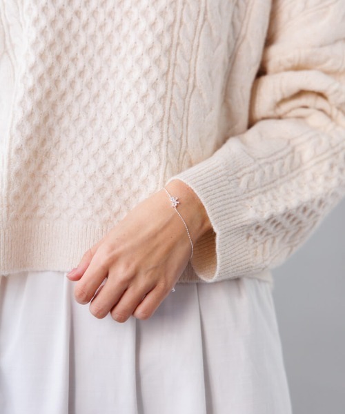 flower(フラワー)の「ビジューリボンブレスレット(ブレスレット・レディース・ゴールド/シルバー・FREE)」の4枚目の写真