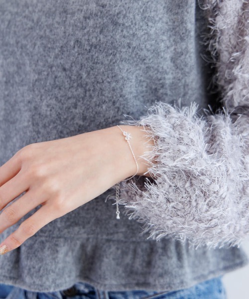 flower(フラワー)の「ビジューリボンブレスレット(ブレスレット・レディース・ゴールド/シルバー・FREE)」の6枚目の写真