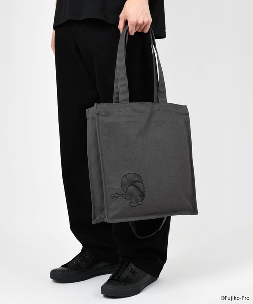 ドラえもん × LAD MUSICIAN RECORD SHOULDER BAG LAD MUSICIAN（ラッドミュージシャン）の「DORAEMON / LAD MUSICIAN