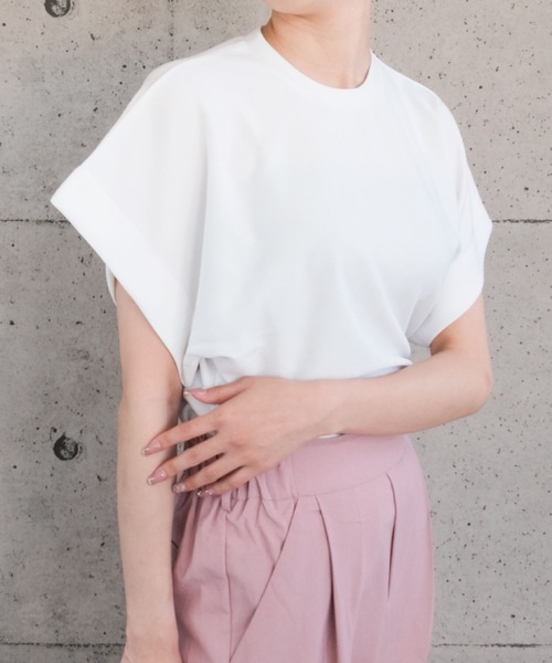 aquagarage(アクアガレージ)の「ワイドスリーブTシャツ(Tシャツ/カットソー・レディース・ブラック/ダークブラウン/ホワイト/ベージュ・L/M)」の1枚目の写真