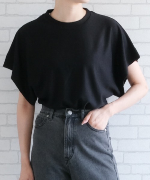 aquagarage(アクアガレージ)の「ワイドスリーブTシャツ(Tシャツ/カットソー・レディース・ブラック/ダークブラウン/ホワイト/ベージュ・L/M)」の11枚目の写真