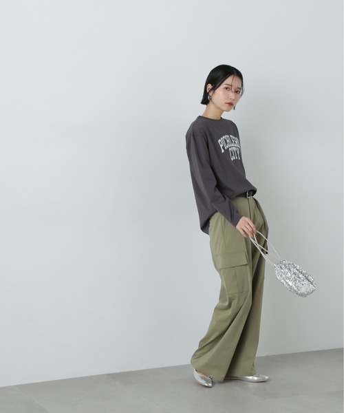 N.（N. Natural Beauty Basic）（エヌエヌナチュラルビューティーベーシック）の「ロゴロンT（Tシャツ/カットソー・レディース・オフホワイト/チャコールグレー・MEDIUM）」の4枚目の写真