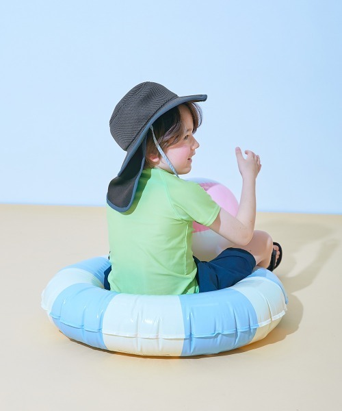 devirock（デビロック）の「気化熱でひんやり  UVカット 保冷剤も入れられる日よけ付き ハット（ハット・キッズ・グレー/ピンク/チャコール・54/56/58）」の4枚目の写真