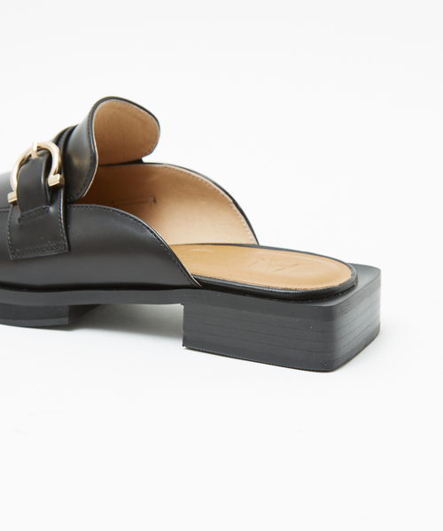 Au BANNISTER（オゥバニスター）の「ローファーモチーフミュール（ローファー・レディース・アイボリー/ブラック/ネイビー・38/39/35/36/37）」の14枚目の写真