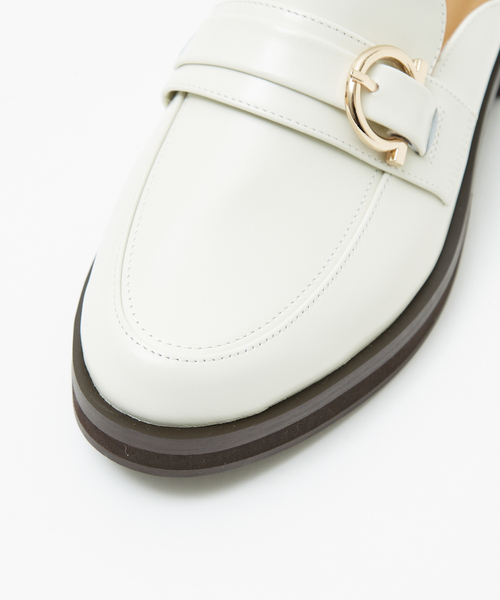 Au BANNISTER（オゥバニスター）の「ローファーモチーフミュール（ローファー・レディース・アイボリー/ブラック/ネイビー・38/39/35/36/37）」の21枚目の写真