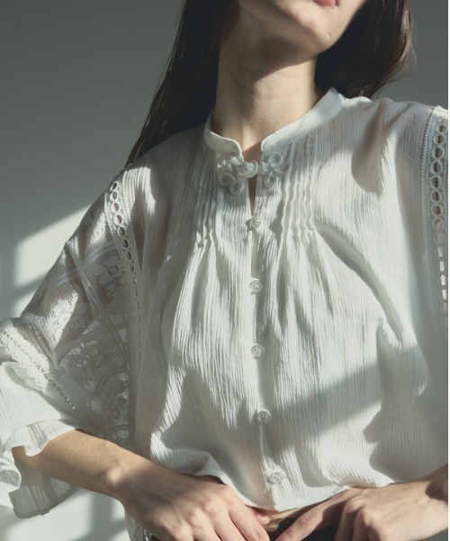 Muel Chic（ミュエルシック）の「Pam lace blouse  パムレースブラウス（シャツ/ブラウス・レディース・ホワイト/コーラルピンク/ブラック・FREE）」の17枚目の写真