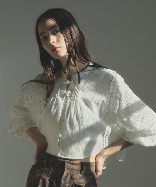 Muel Chic（ミュエルシック）の「Pam lace blouse  パムレースブラウス（シャツ/ブラウス・レディース・ホワイト/コーラルピンク/ブラック・FREE）」の20枚目の写真