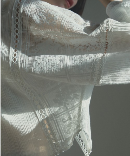 Muel Chic（ミュエルシック）の「Pam lace blouse  パムレースブラウス（シャツ/ブラウス・レディース・ホワイト/コーラルピンク/ブラック・FREE）」の14枚目の写真