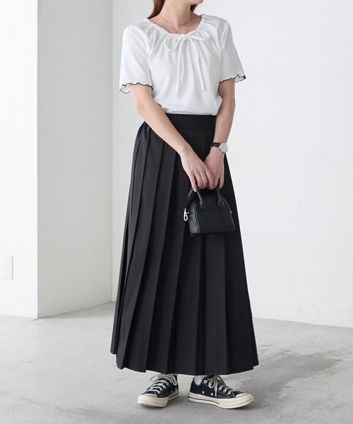 BONLECILL(ボンルシール)の「リボンネック配色メロウリブT(Tシャツ/カットソー・レディース・レッド/ブラック×ホワイト/ネイビー系1/オフホワイト/チャコールグレー・FREE)」の10枚目の写真