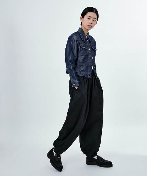 M TO R（ムウトアール）の「BALOON VOLUME PANTS（その他パンツ・レディース・ブラック/ベージュ・38/40）」の7枚目の写真
