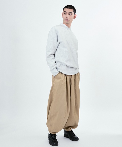 M TO R（ムウトアール）の「BALOON VOLUME PANTS（その他パンツ・レディース・ベージュ/ブラック・38/40）」の17枚目の写真