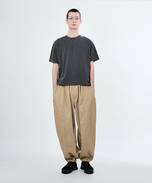 M TO R（ムウトアール）の「BALOON VOLUME PANTS（その他パンツ・レディース・ベージュ/ブラック・38/40）」の10枚目の写真