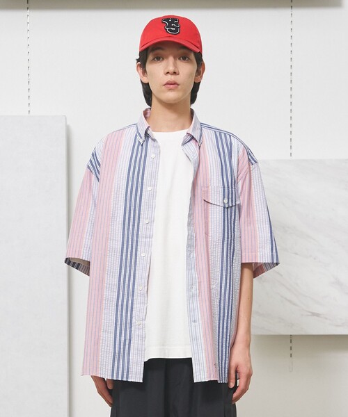 J.PRESS YORK STREET(ジェイプレスヨークストリート)の「【UNISEX】ランダムストライプ シャツ(シャツ/ブラウス・メンズ・ブルー系1/レッド系1・LARGE/MEDIUM/SMALL)」の1枚目の写真