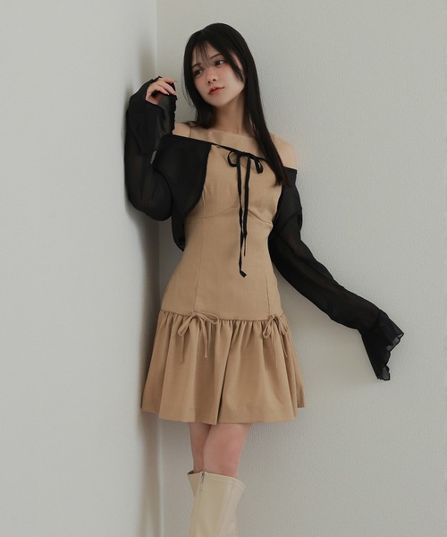 M DOLLY(エムドリー)の「sleeveless ribbon gather dress/ノースリーブリボンギャザーワンピース(ワンピース・レディース・ベージュ/ブラック・XS/M/S)」の9枚目の写真