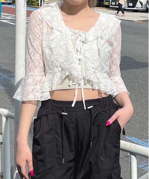 one way（ワンウェイ）の「レースフリルカーディガン（カーディガン/ボレロ・レディース・ベージュ/ホワイト/ブラック・FREE）」の6枚目の写真