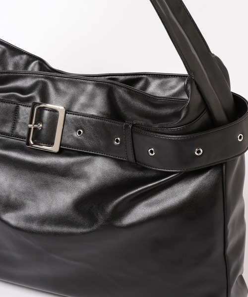 HARE（ハレ）の「タスキベルトショルダーBAG(HARE)（ショルダーバッグ・メンズ・ブラック/グレー系その他・FREE）」の10枚目の写真